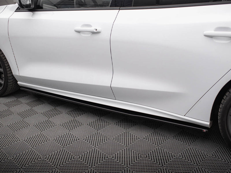 Maxton Design Side Skirts Diffusers V.3 Ford Focus ST / ST-Line Mk4 Facelift