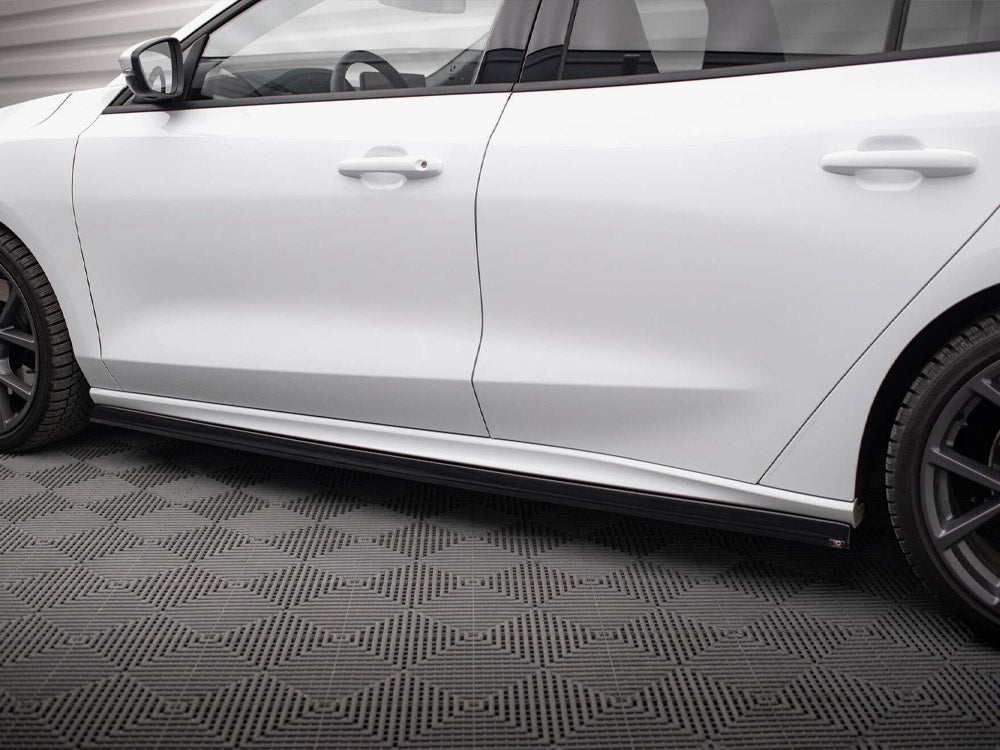Maxton Design Side Skirts Diffusers V.5 Ford Focus ST / ST-Line Mk4 Facelift
