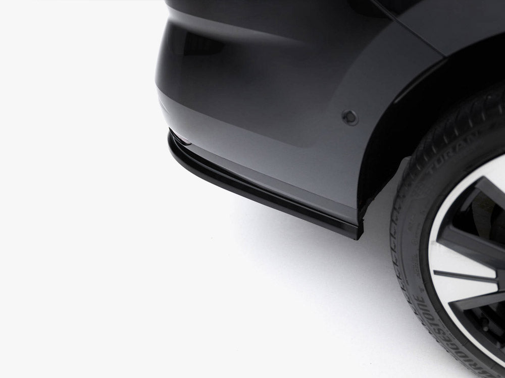 Maxton Design Rear Splitter (Vertical Bars) Volkswagen Multivan Long T7