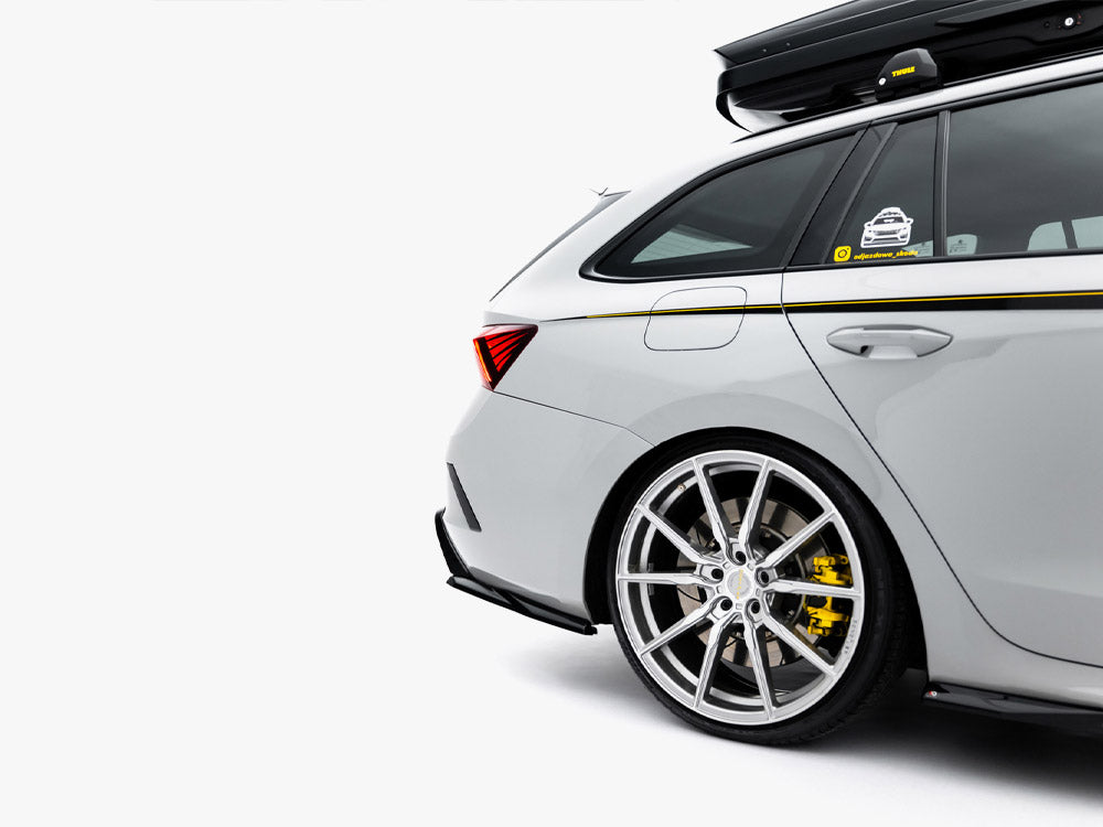 Maxton Design Rear Side Splitters V.7 Skoda Octavia RS Liftback / Estate Mk4
