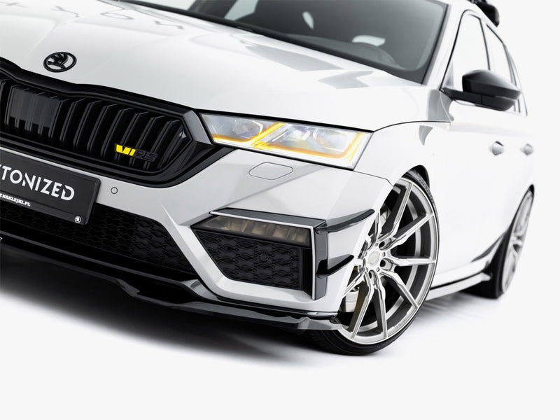 Maxton Design Front Splitter V.4 Skoda Octavia RS Mk 4