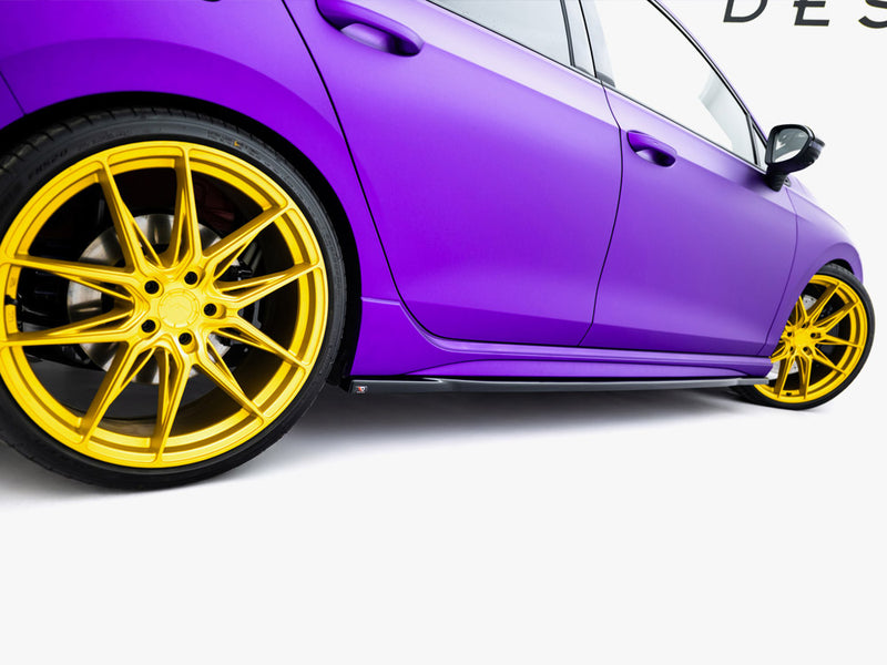 Maxton Design Side Skirts Diffusers V.1 Volkswagen Golf R Mk8 Facelift