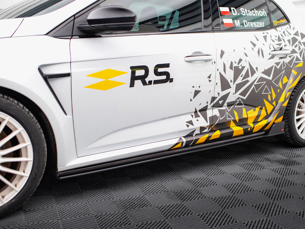 Maxton Design Street PRO Side Skirts Diffusers Renault Megane RS Mk4