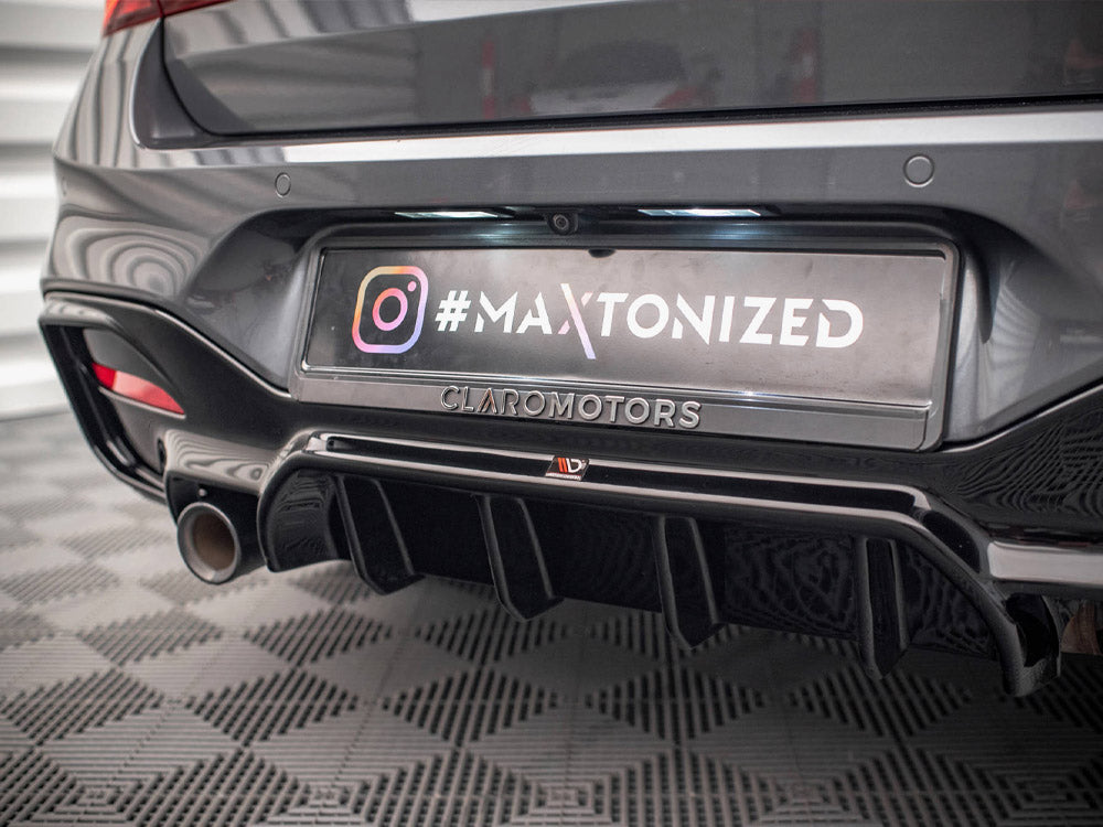 Maxton Design Rear Valance BMW 1 M-Power F20/ F21 Facelift