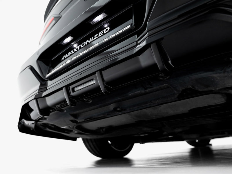 Maxton Design Rear Splitter (Vertical Bars) V.2 BMW 7 M-Pack G70