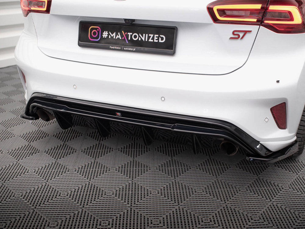 Maxton Design Rear Valance V.3 Ford Focus Hatchback ST Mk4