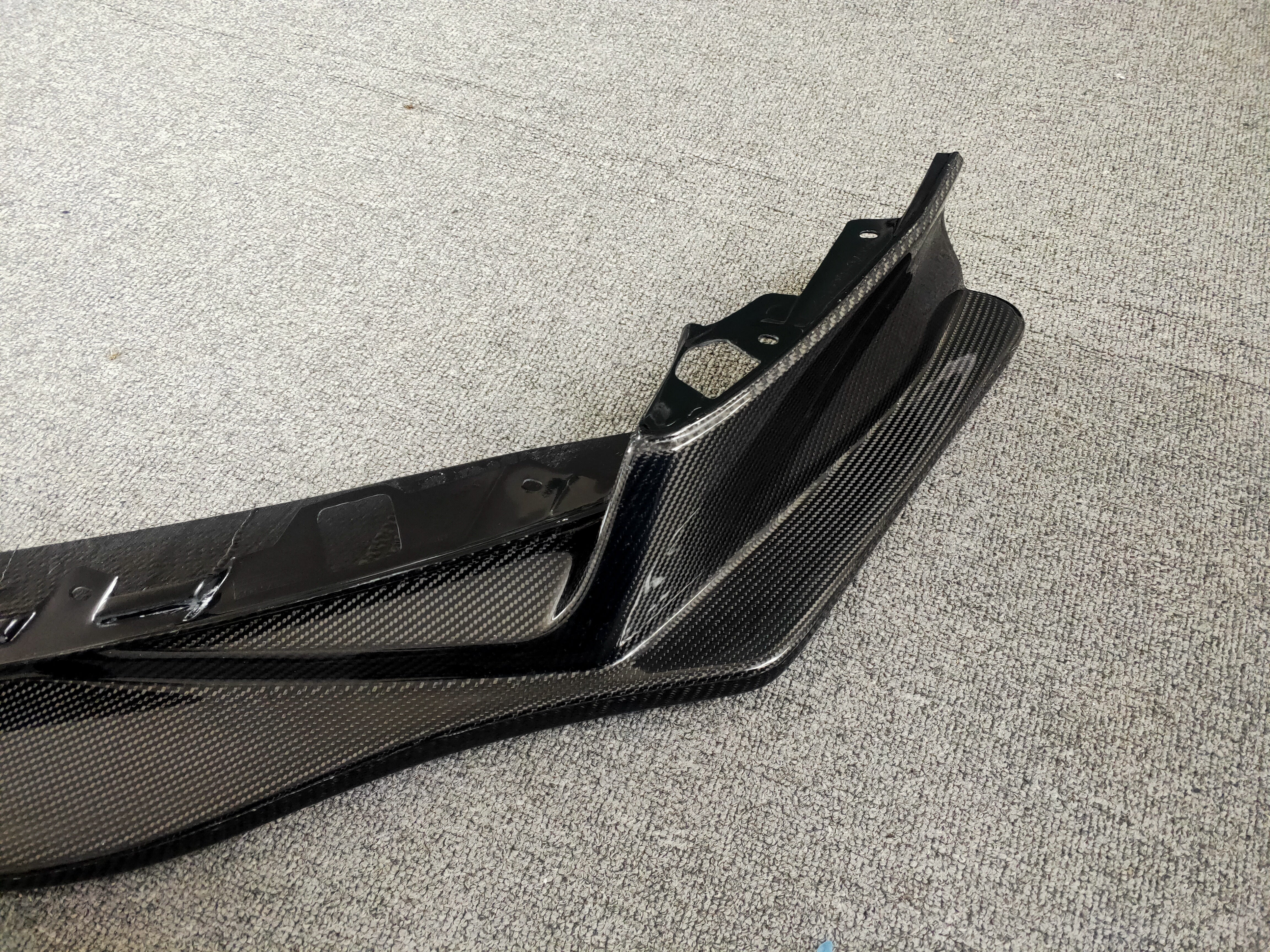 17- R35 Gtr Liberty Walk Ver.1.5 Style Front Lip