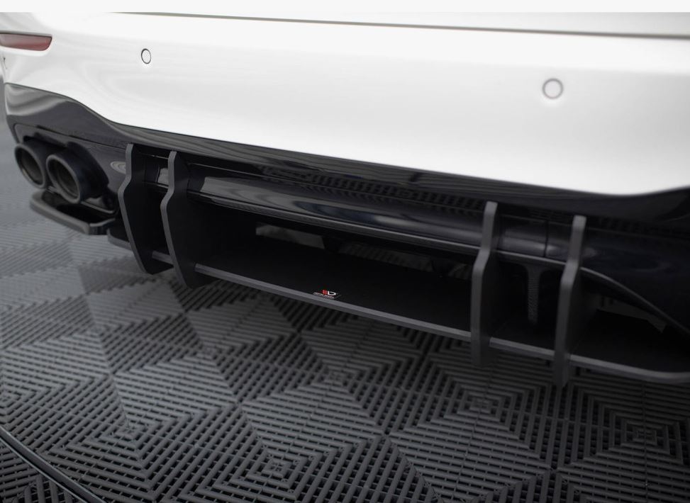 Street PRO Rear Diffuser Mercedes-AMG C 43 W206