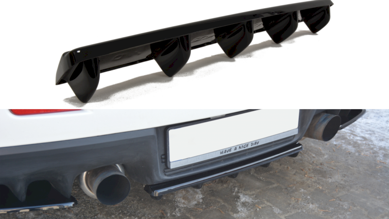 Central Rear Splitter Mitsubishi Lancer Evo X (With Vertical Bars)