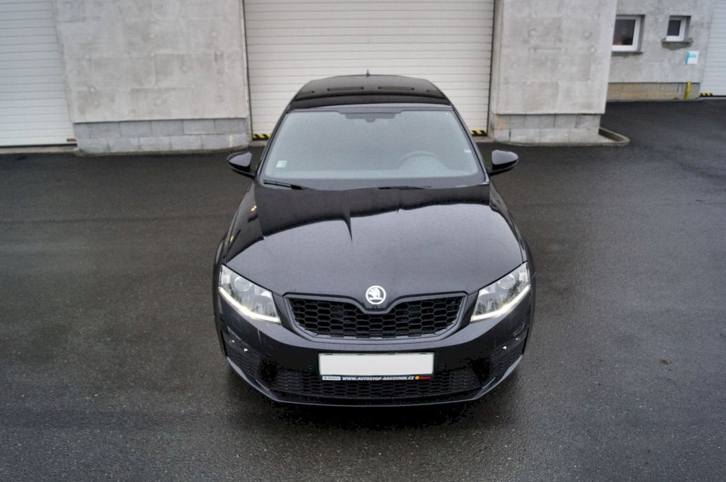 Front Grill Skoda Octavia 3