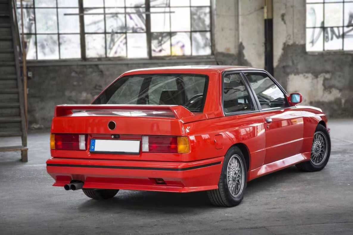 BMW E30 M3 Type rear bumper (M3 only) - Carbonetics