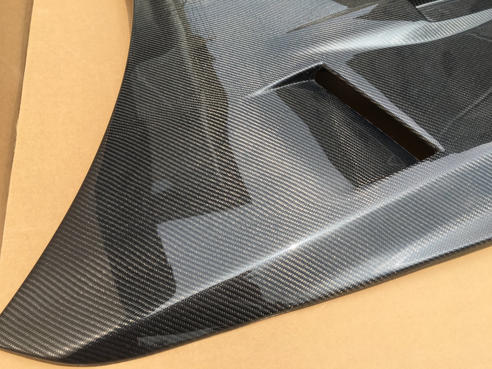 08-16 R35 Gtr Gtc (Vsii) Style Hood