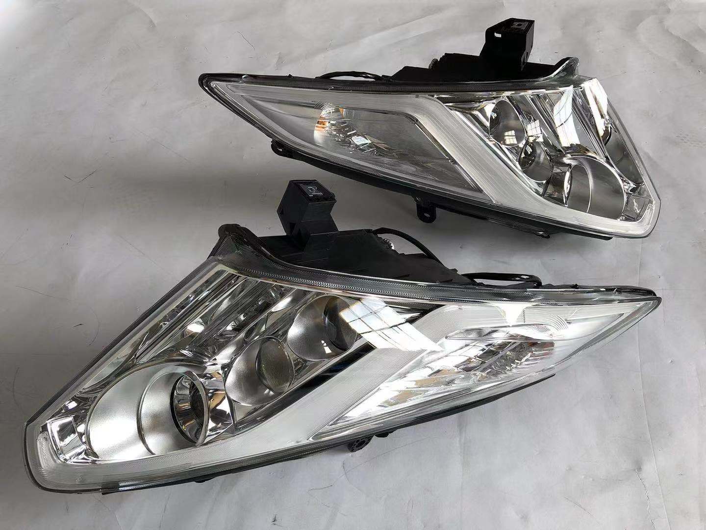 R35 GTR OEM Lightning Bolt Head Lights MY17