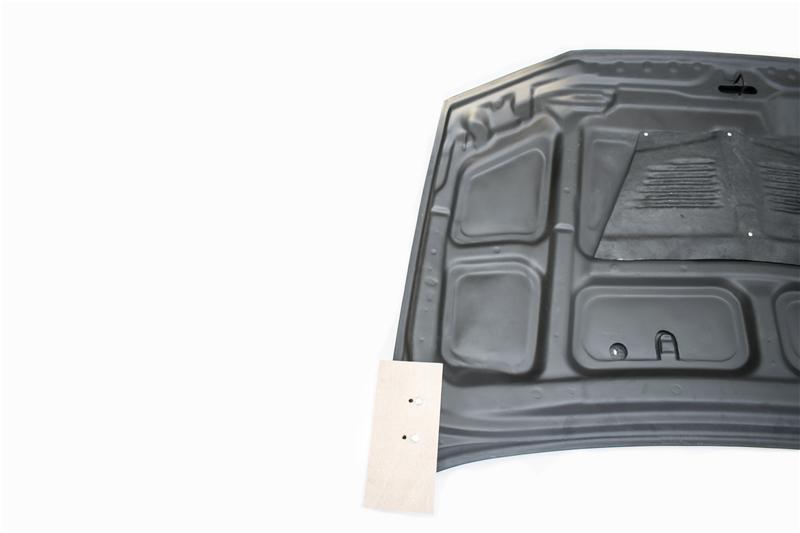 2001-2002 Mitsubishi Evolution 7 Oem Style Hood Accessories