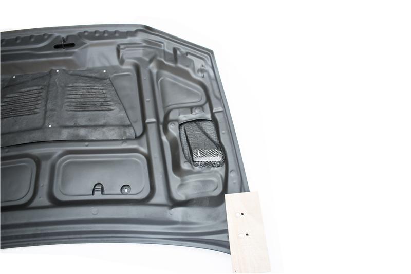 2001-2002 Mitsubishi Evolution 7 Oem Style Hood Accessories