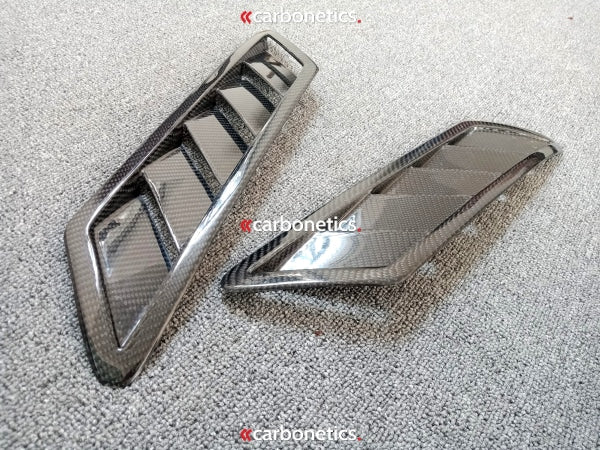 08- R35 Gtr Ni-V1 Style Front Fender Vent