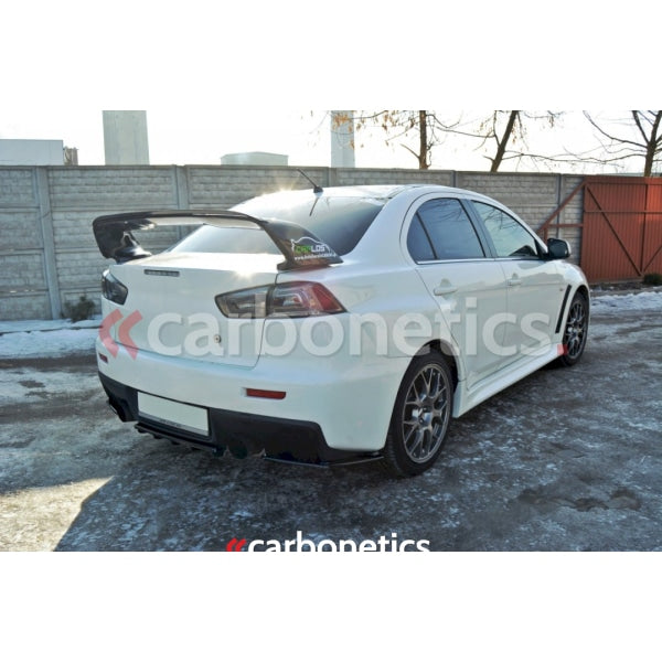 Central Rear Splitter Mitsubishi Lancer Evo X (With Vertical Bars)